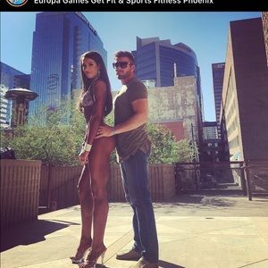 Meet your Posher, Casey